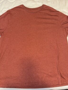 Men's Goodfellow Crew Neck T-Shirt - Brick Red